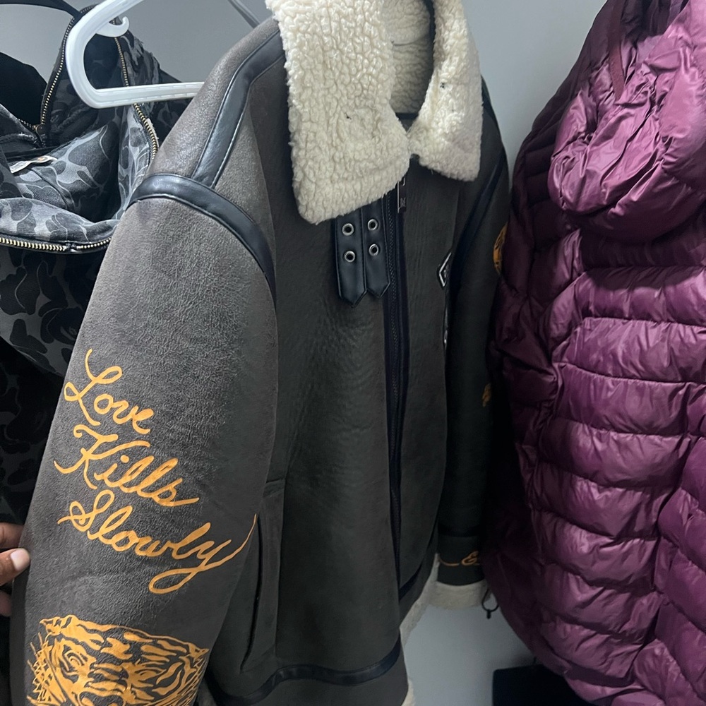 Ed Hardy dark brown Aviator Shearling
suede fur
skull cobra bomber jacket - Picture 7 of 7